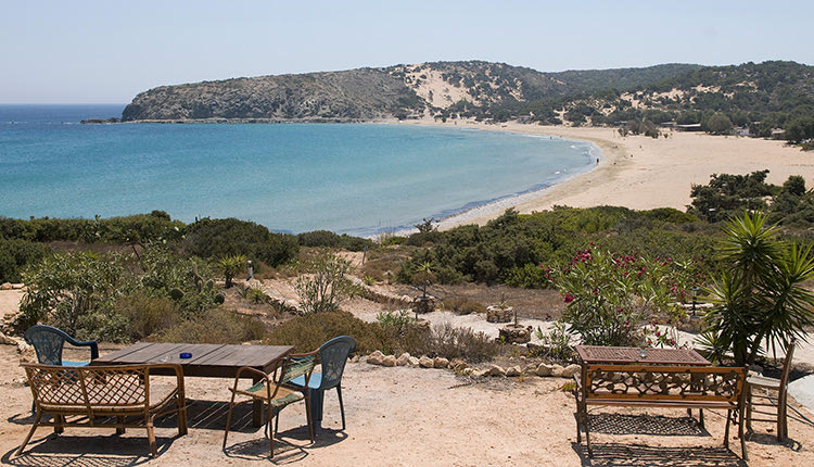 Στη Γαύδο δεν πας για διακοπές, αλλά για “προσκύνημα”…