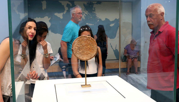 Εντυπωσιάζουν τα εκθέματα του Αρχαιολογικού Μουσείου Ηρακλείου