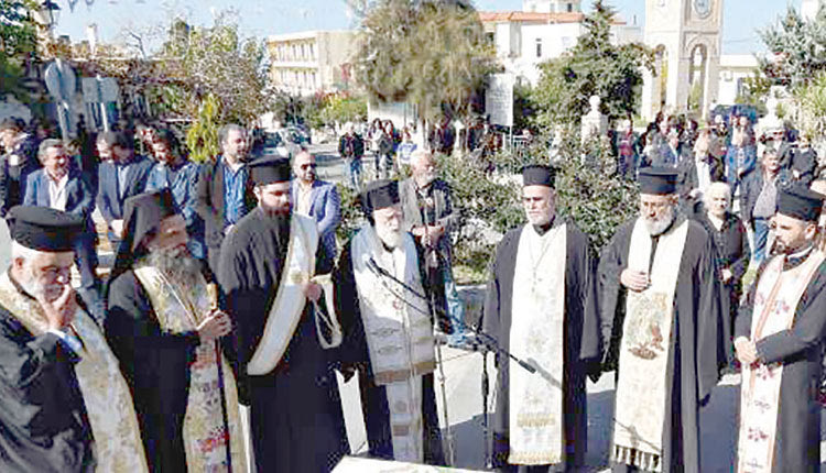 O αρχιεπίσκοπος Ειρηναίος μετεβεί στα Ανώγεια, να είναι παρών στην εκδήλωση που έγινε για τον Σκουλά