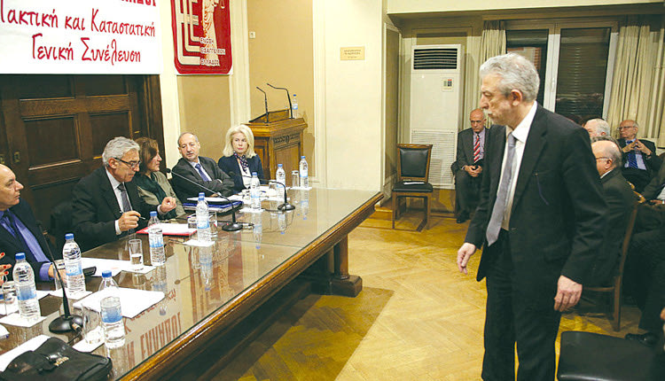 Ο κ. Κοντονής δέχθηκε τα πυρά των δικαστικών