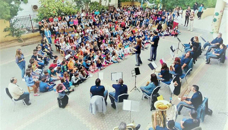 Σε σχολικές μονάδες η Φιλαρμονική Ορχήστρα του Δήμου Ηρακλείου