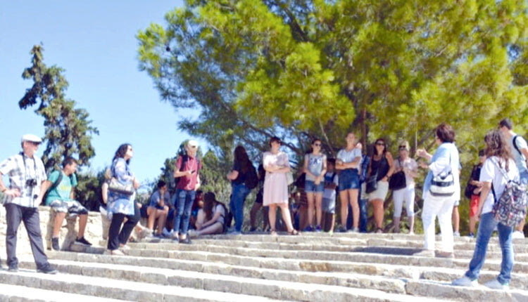 Σε Στρατηγική Σχολική Σύμπραξη συμμετέχει το 3° Γυμνάσιο Ηρακλείου Κρήτης και υλοποιεί από τον Σεπτέμβριο του 2017 εγκεκριμένο ευρωπαϊκό πρόγραμμα Erasmus+/Δράσης ΚΑ2