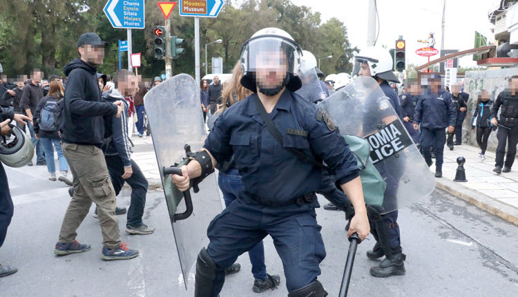 Ένταση και ξύλο για το... πάρκο!