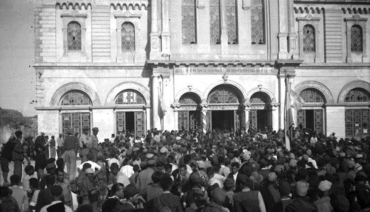 Πλατεία Αγίου Μηνά, ίσως στις 11 Οκτωβρίου 1944, (ημέρα απελευθέρωσης Ηρακλείου)