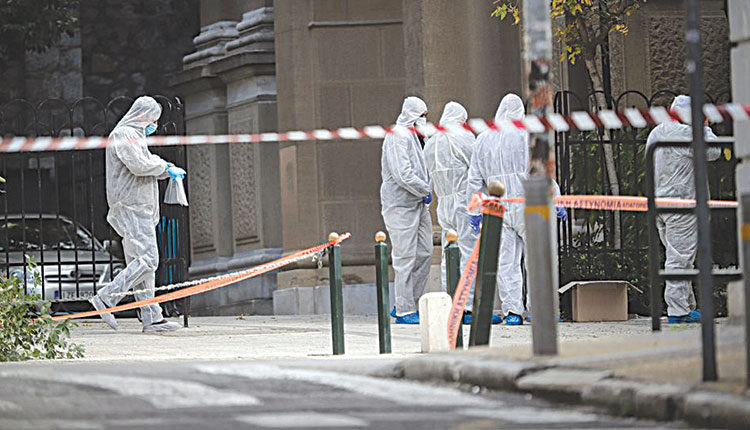 Χανιώτη αστυνομικό  τραυμάτισε η βόμβα