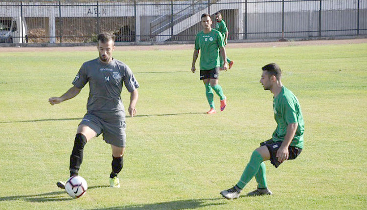 Φάση από το φιλικό του ΟΦΙ με τον ΠΟΑ