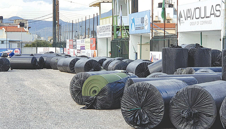 εργασίες στο γήπεδο του ΠΟΑ