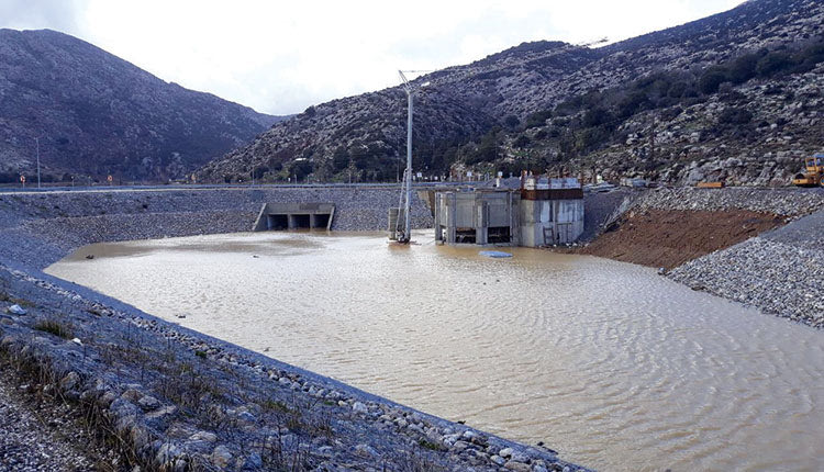 Ποιο είναι το σχέδιο για το… φάντασμα