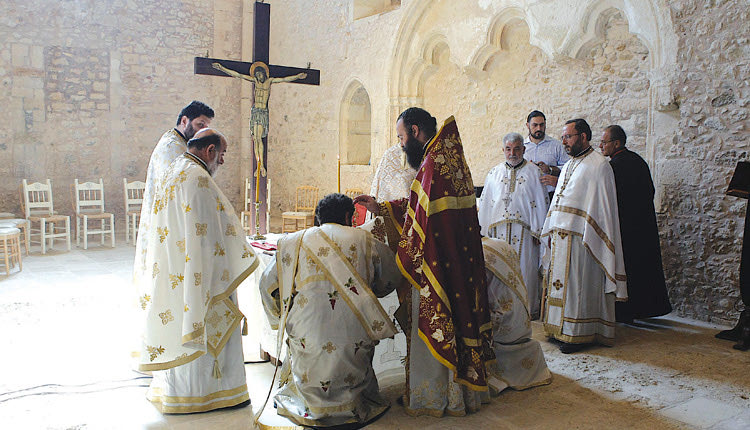 Θα εορταστεί η μνήμη των   Αγίων Αποστόλων Πέτρου και Παύλου, στον ομώνυμο Ναό στο Μπεντενάκι Ηρακλείου