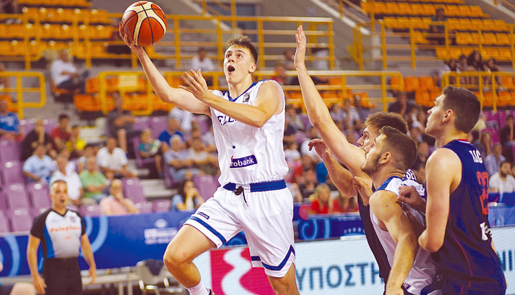 Η Εθνική μπάσκετ U19 κόντρα στη Σερβία