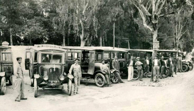 ΦΩΤΟ ΗΜΕΡΑΣ: Στην πιάτσα των ταξί