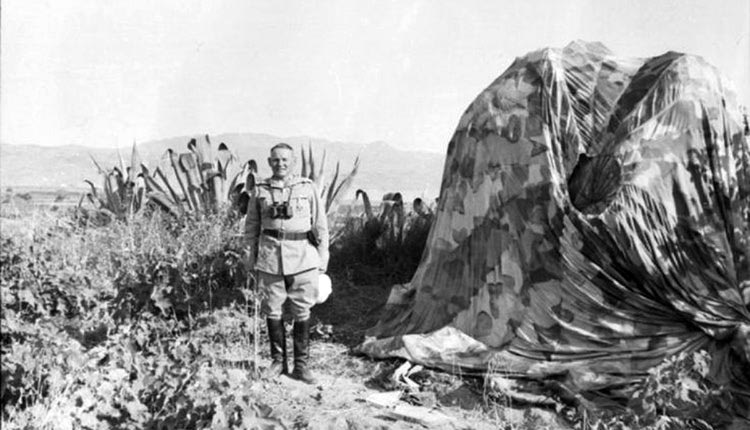 Η φωτογραφία της ημέρας: Μάης 1941, Στρατηγός των Ναζί στην Κρήτη.