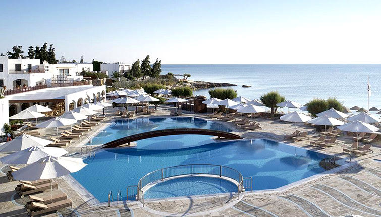 στο πεντάστερο Creta Maris Beach Resort στη Χερσόνησο