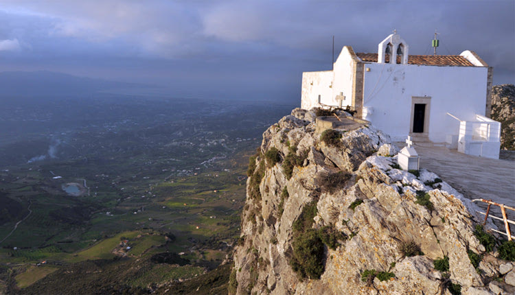 Ιερός Ναός Σωτήρα (Αφέντη) Χριστού (Γιούχτας-Αρχάνες)