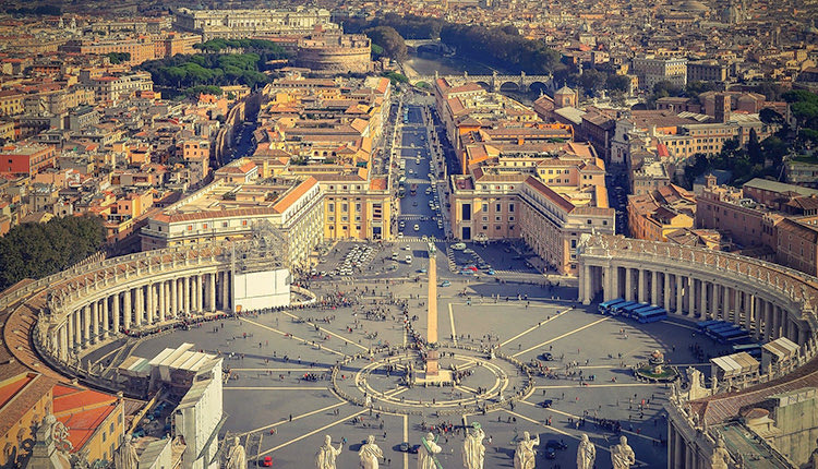 Η κεντρική πλατεία του Βατικανού