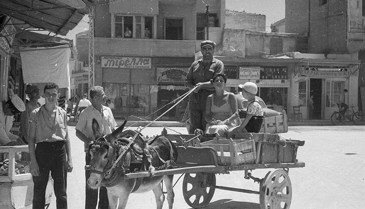 Οι φωτογραφίες της ημέρας: 1960, στο κέντρο του Ηρακλείου