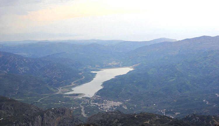 Το νερό από τον Αποσελέμη