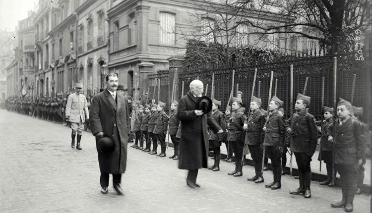 H φωτογραφία της ημέρας: 1917. Ο Βενιζέλος στο Παρίσι