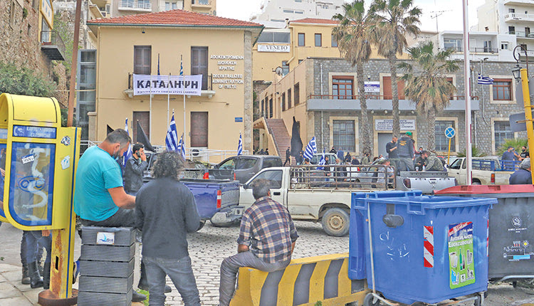 κινητοποιήσεις οι αγρότες κατά των δασικών χαρτών