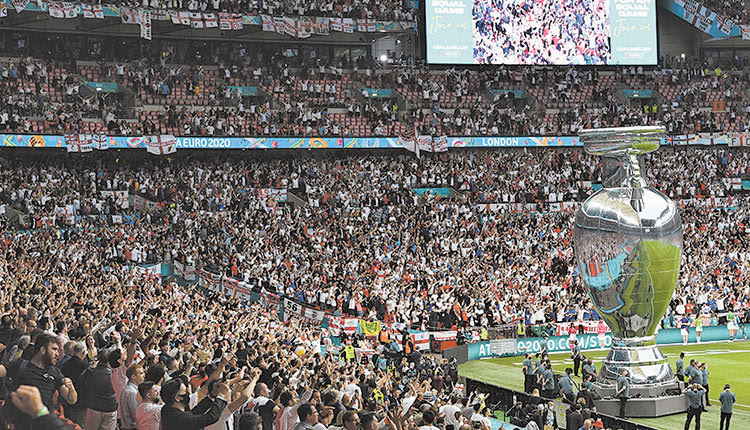 weMBLEY ΓΕΜΆΤΟ ΣΤΑΔΙΟ