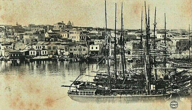 ΦΩΤΟΗΜΕΡΑΣ: Το λιμάνι του Ηρακλείου στα 1906. Η φωτογραφία είναι του Μπεχαεντίν.