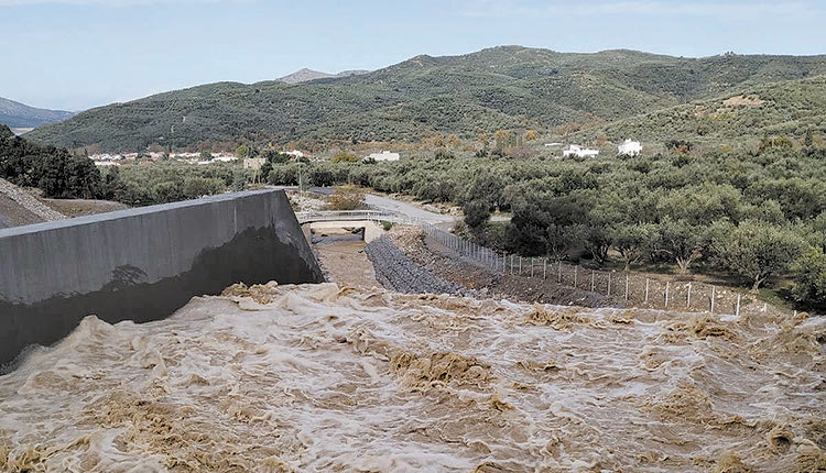 Η ΠΟΛΙΤΙΚΗ ΓΙΑ ΤΟ ΝΕΡΟ Γεμίζει το φράγμα με... σταθερές τιμές