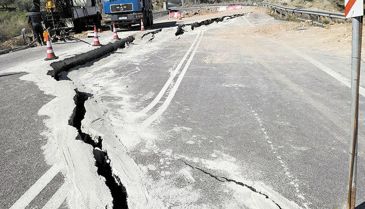 ΠΟΙΟ ΤΜΗΜΑ ΓΙΑ ΜΕΣΣΑΡΑ ΔΙΝΕΤΑΙ ΣΤΗΝ ΚΥΚΛΟΦΟΡΙΑ Όλα για τη σταθεροποίηση της κατολίσθησης του δρόμου