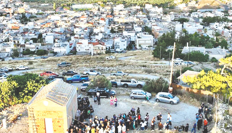 ΦΡΑΓΚΑΚΗΣ ΓΙΑ ΠΡΟΦΗΤΗ ΗΛΙΑ Εκκλησία - σύμβολο και σημείο αναφοράς για το Αρκαλοχώρι