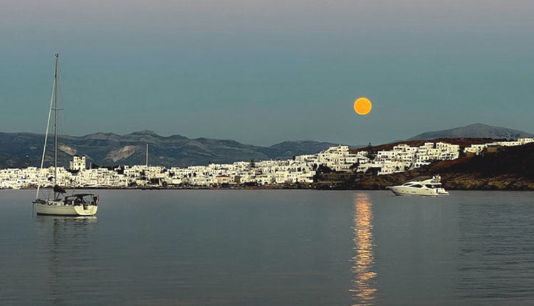 ιστιοπλοια ιστιοφορα