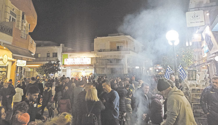 Πραγματικά στο Αρκαλοχώρι ξέρουν πώς να ζουν και να διασκεδάζουν! Μπορεί αυτά τα δύο χρόνια να είναι τόσο δύσκολα γι’ αυτούς, αλλά δεν το βάζουν κάτω!