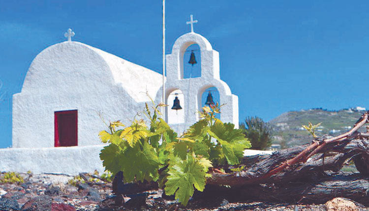 Σύμφωνα με την Πανελλήνια Ομοσπονδία Ξενοδόχων, αυξημένο ρυθμό κρατήσεων για τις ημέρες του Πάσχα εμφανίζουν όλοι οι παραδοσιακοί προορισμοί της εορταστικής περιόδου