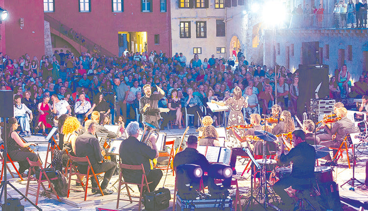 Συναυλία από το Μουσικό Σύνολο Vamos Orchestra