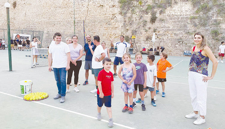 Στιμγιότυπο από την εκδήλωση που έκανε το «Ηράκλειο» ΟΑΑ στο τμήμα τέννις