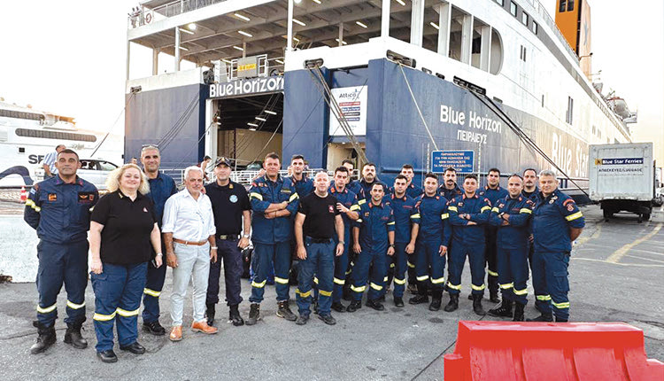 Πυροσβέστες από την Κρήτη στην Αττική