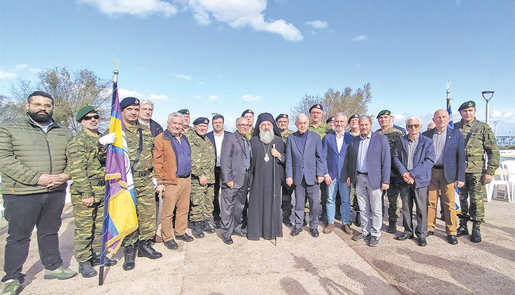 Ένα μνημείο για τους πεσόντες