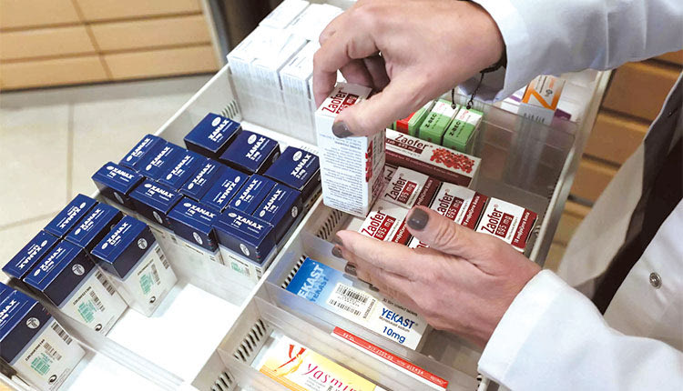 “Να μην στερείται τα φάρμακά του ο Έλληνας πολίτης” τονίζουν οι φαρμακοποιοί