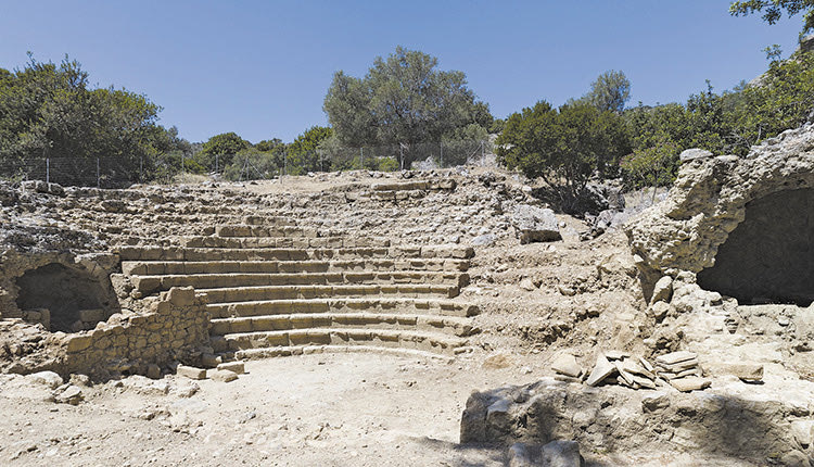 αρχαίο δημόσιο κτήριο στον αρχαιολογικό χώρο της Λισού στα Χανιά