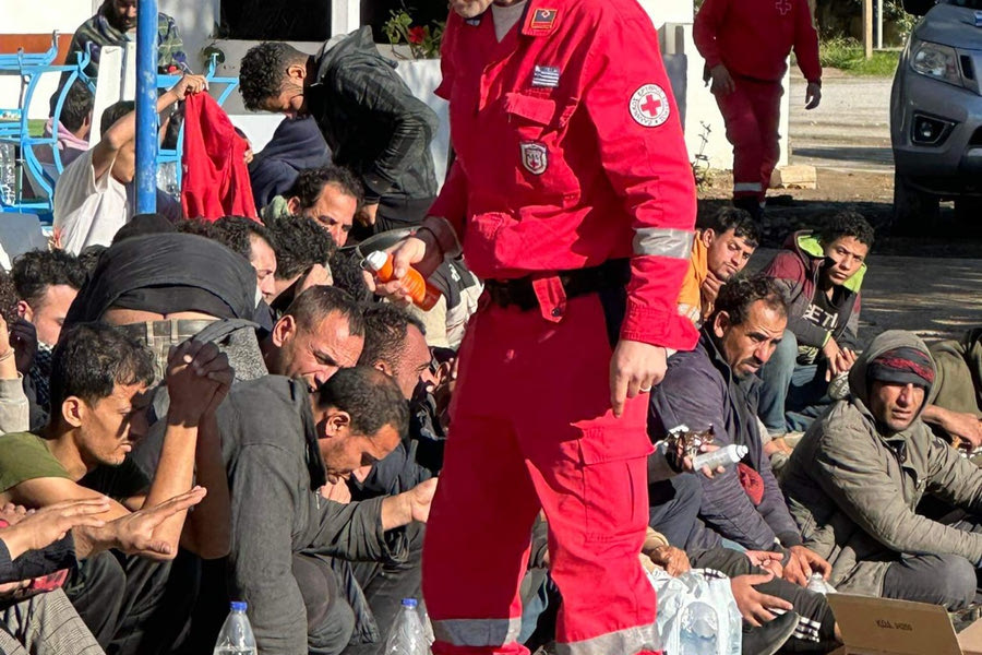 Μεγάλη κινητοποίηση για τους 117 μετανάστες στην περιοχή των Καλών Λιμένων