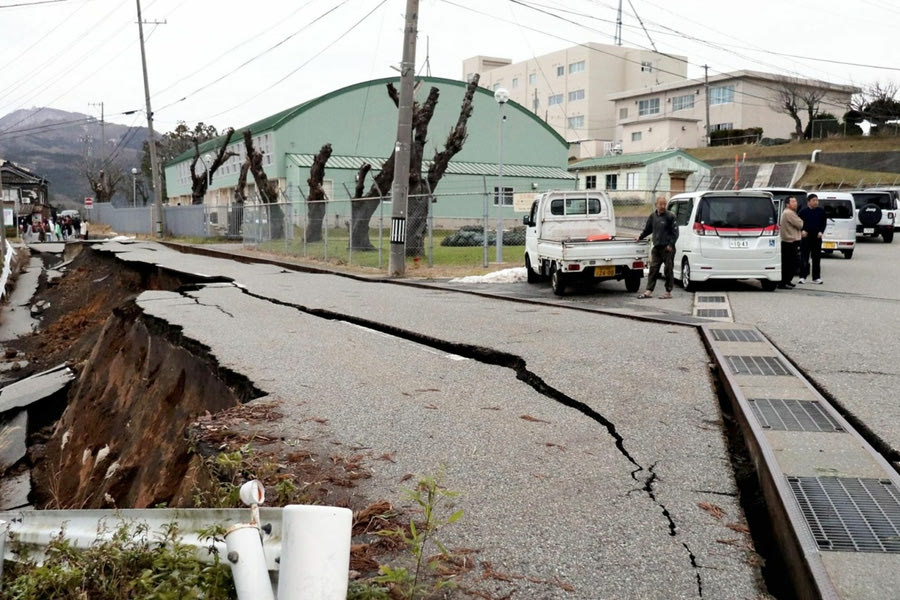 Τραγική η κατάσταση στην Ιαπωνία μετά τα 7,6 Ρίχτερ