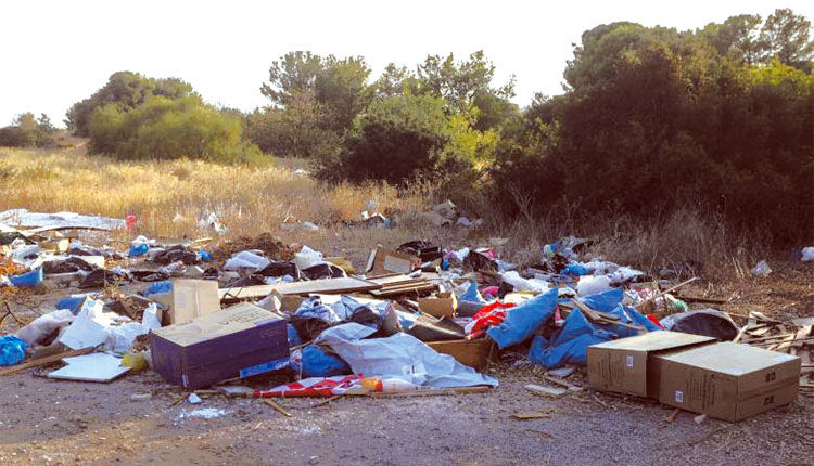 ΟΙ ΔΗΜΟΙ ΘΑ ΜΑΖΕΥΟΥΝ ΤΑ ΣΚΟΥΠΙΔΙΑ Υποχρεώσεις χωρίς... χρήματα