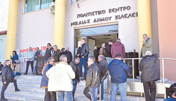 Απόβαση στην Αθήνα σχεδιάζουν οι αγρότες, παρά την προσπάθεια της κυβέρνησης για διάλογο