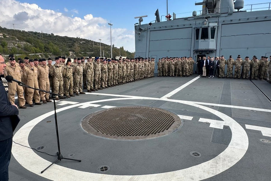 Η γερμανική φρεγάτα πήγε να καταρρίψει αμερικάνικο drone!