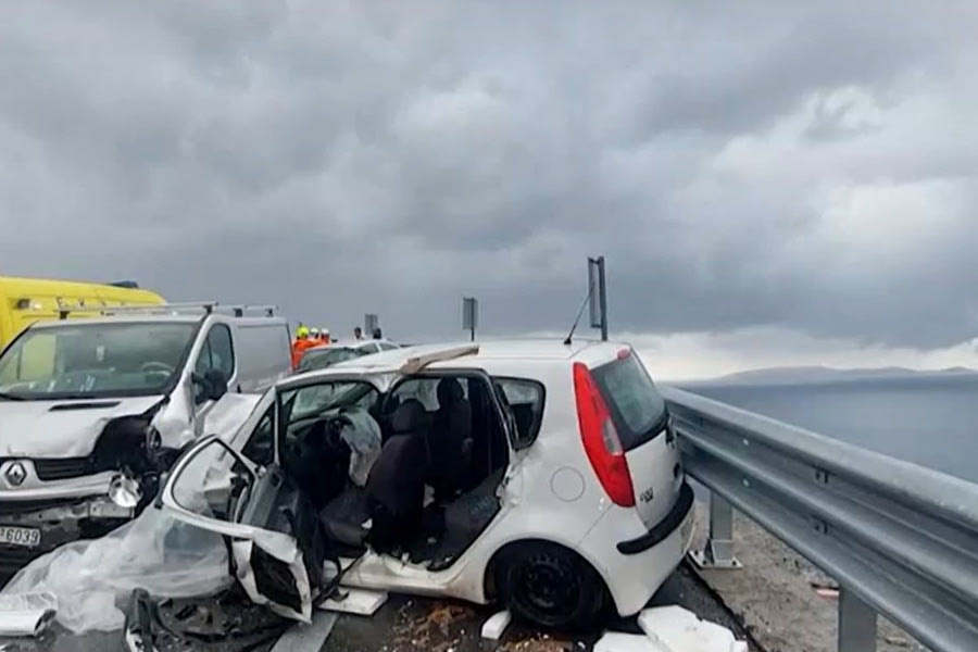 Κατέληξε και το μωράκι- Διπλή τραγωδία για την οικογένεια μετά το τροχαίο στη Λυγαριά