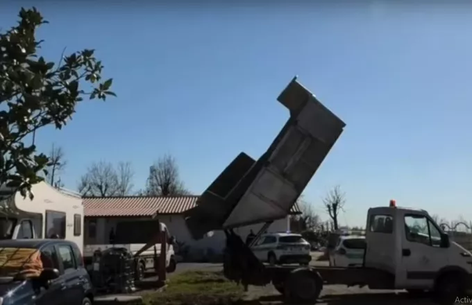 “Μήπως χάσατε κάτι;” – Η αστυνομία επέστρεψε τα…σκουπίδια του!