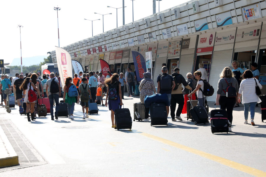 Ρεκόρ συμμετοχών για το πρόγραμμα «Τουρισμός για Όλους 2024» – Πώς θα ειδοποιηθούν οι δικαιούχοι