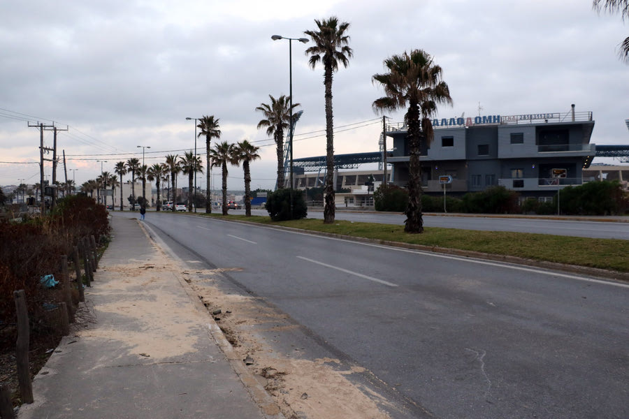 Tραγωδία με 27χρονο μοτοσικλετιστή στην παραλιακή Ηρακλείου: Έχασε τον έλεγχο, προσέκρουσε σε φοίνικα!