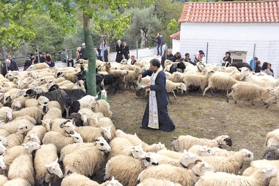 Η Κρήτη γιορτάζει το Άγιο Πάσχα – ήθη και έθιμα του νησιού