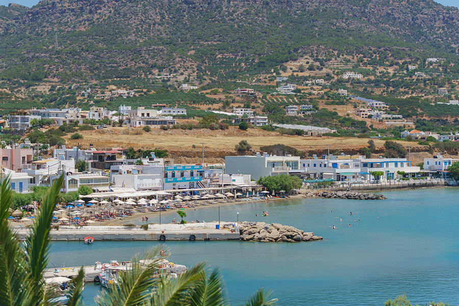 Μετά την δημόσια κατακραυγή βρέθηκαν χρήματα για το Πολυδύναμο Ιατρείο Μακρύ Γιαλού !