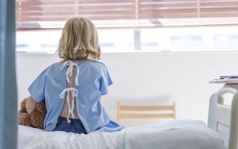 Ελλάδα 2024: 3.000 παιδιά σε λίστα αναμονής για χειρουργείο