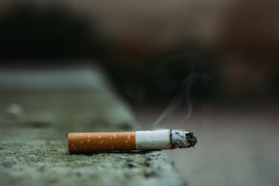 Η διακοπή του καπνίσματος μειώνει τα σύγχρονα ποσοστά θνησιμότητας από τις σχετικές ασθένειες